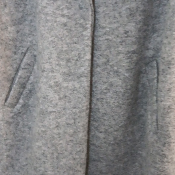 Italian-made Gray Wool Blend Coat - Picture 5 of 8
